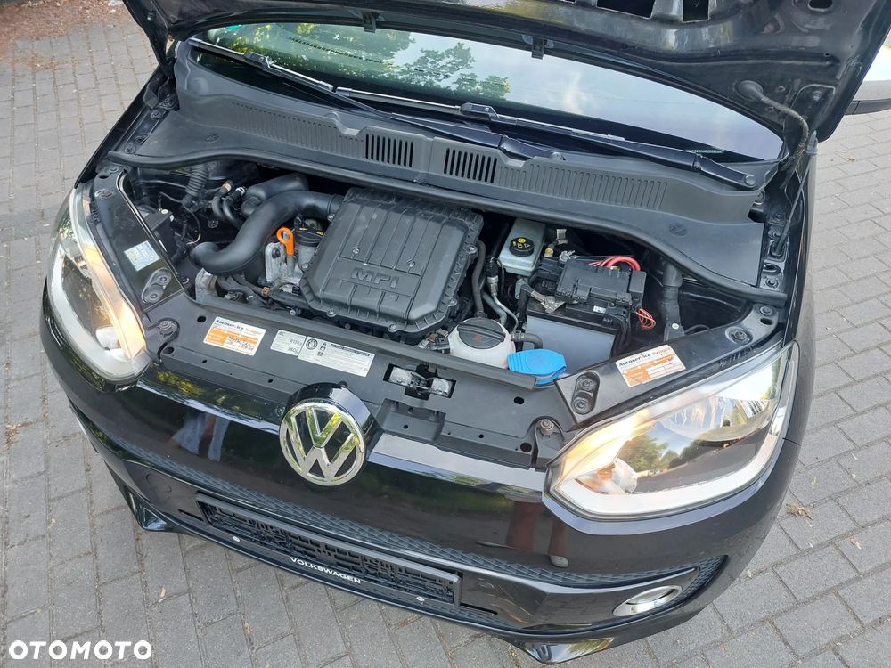 Volkswagen up! black - 12
