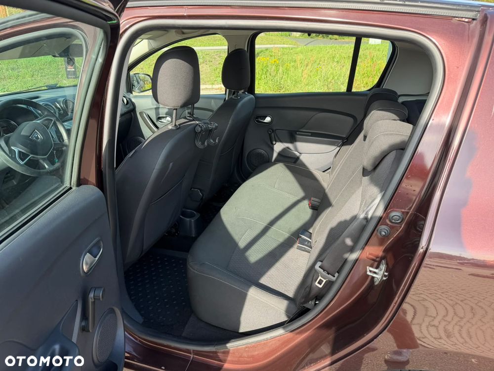 Dacia Sandero - 10