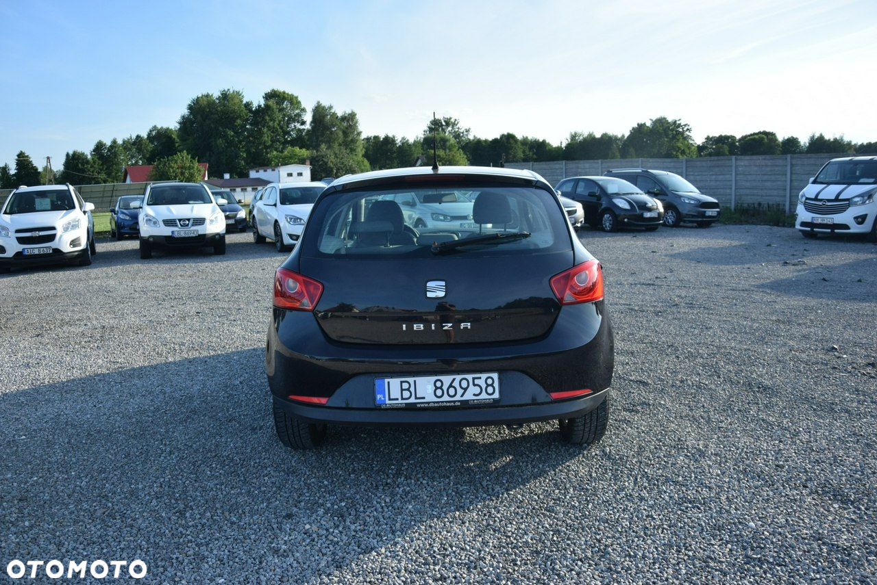 Seat Ibiza 1.4 16V Passion - 11