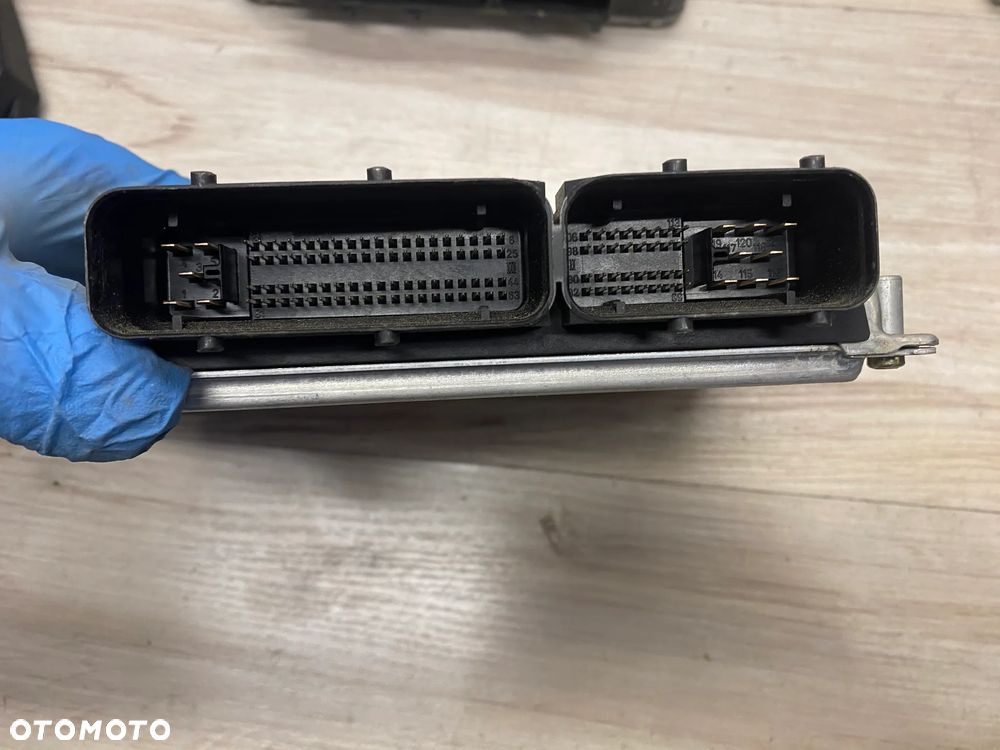 KOMPUTER STEROWNIK SILNIKA ECU AUDI A6 C5 4B0906018AA 26SA6159 0261206449 1,8T - 2