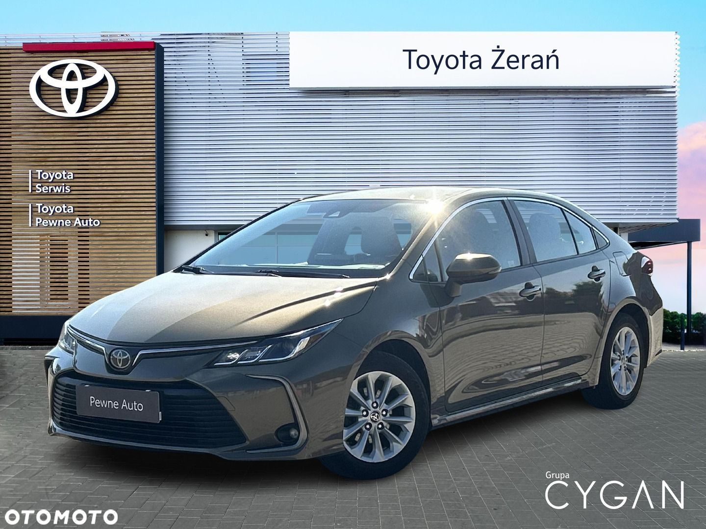 Toyota Corolla - 1