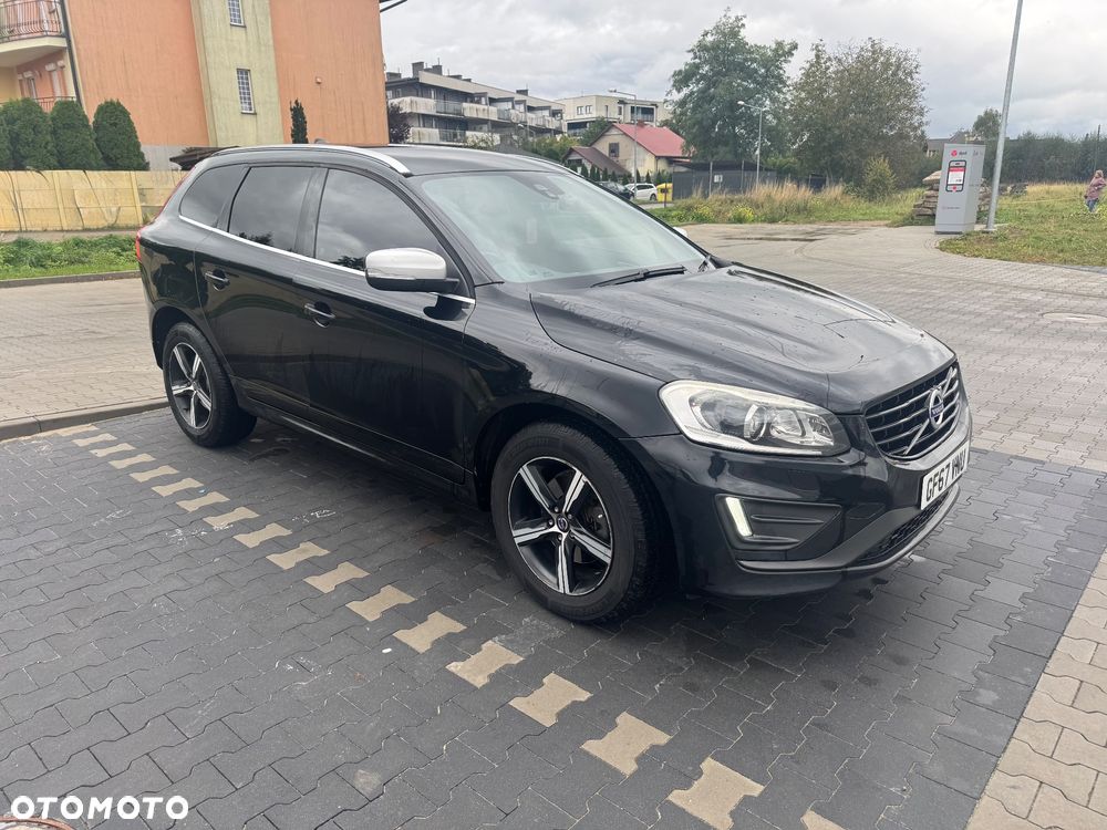 Volvo XC 60 D4 R-Design - 1