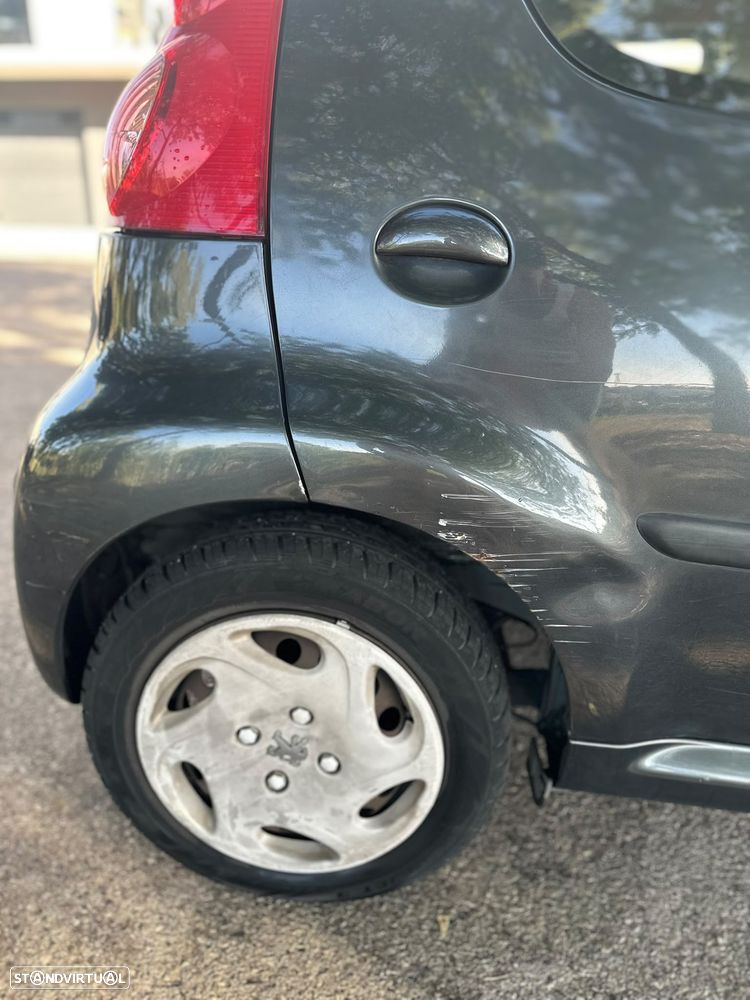 Peugeot 107 1.0 Urban - 18