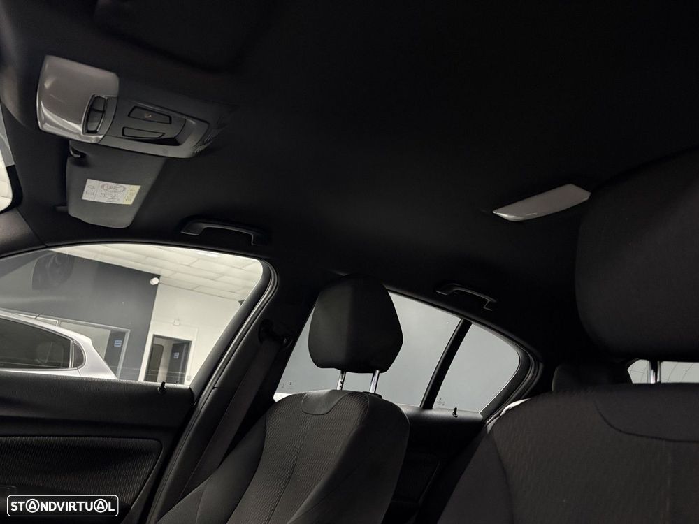 BMW 116 d EDynamics Line Sport - 18
