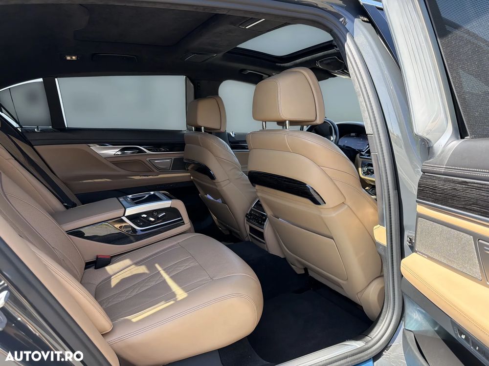 BMW Seria 7 740Li xDrive - 14