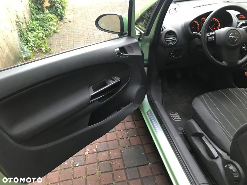 Opel Corsa 1.2 16V 111 - 7