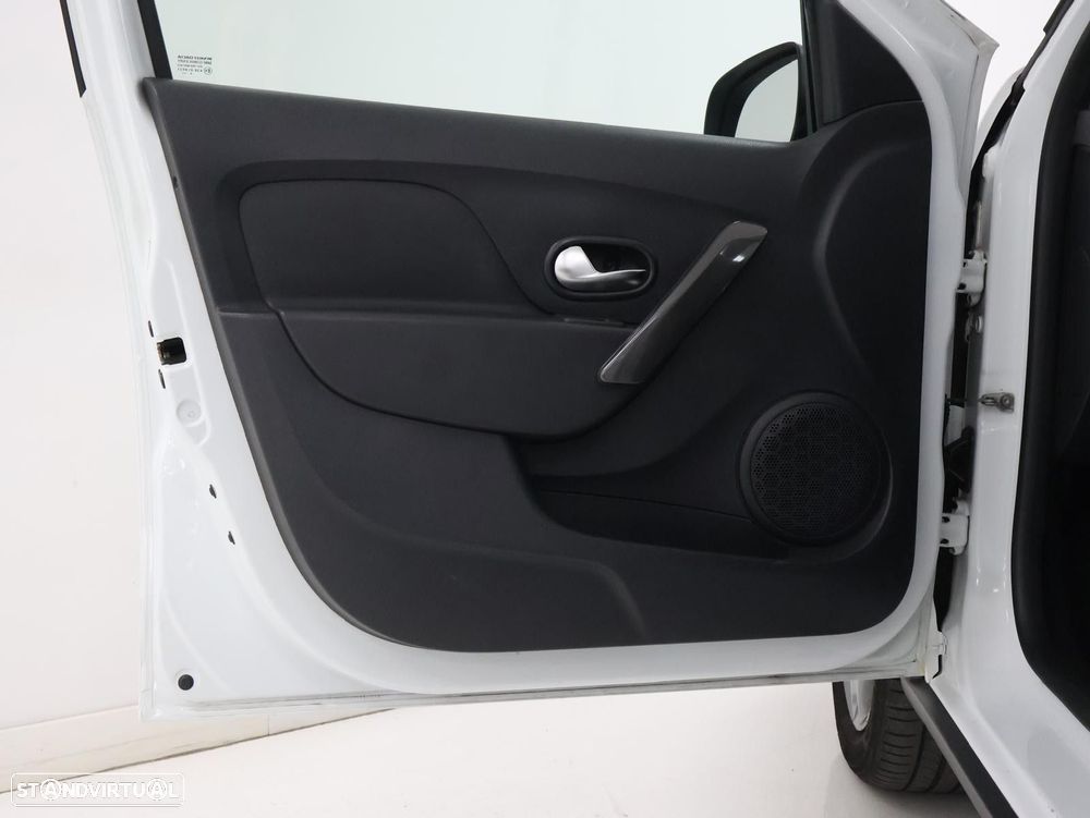 Dacia Logan MCV 0.9 TCe Stepway - 11