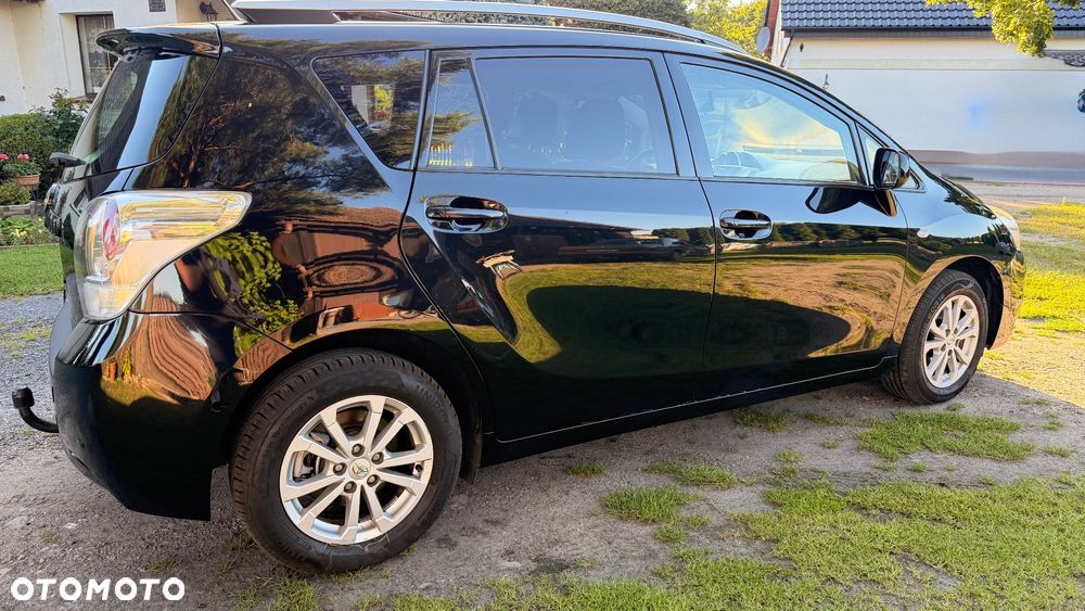 Toyota Verso 2.0 D-4D Sol - 3