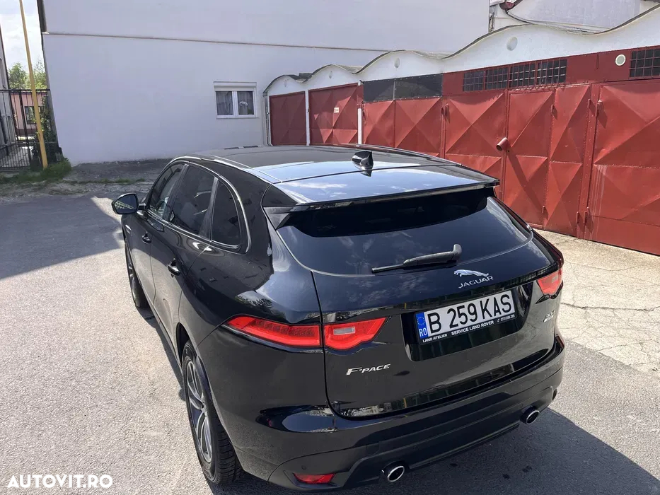 Jaguar F-Pace 30d AWD 300 Sport - 4