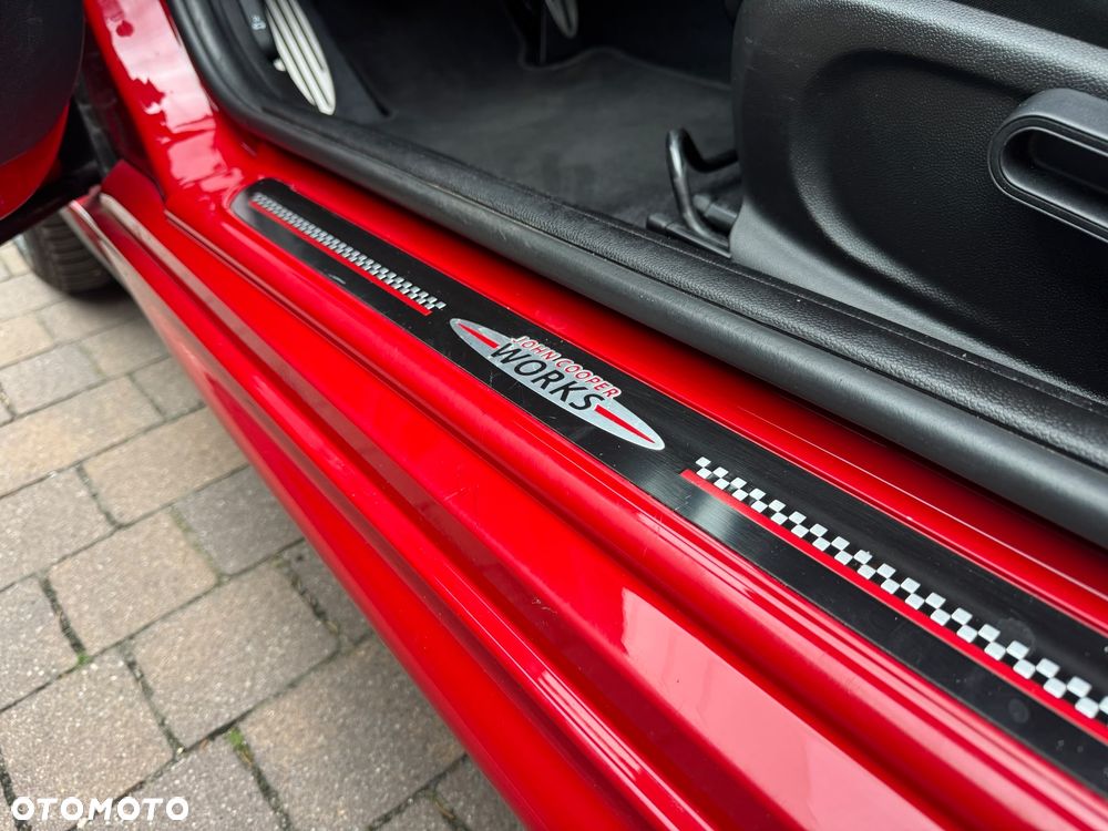MINI ONE John Cooper Works Trim - 12