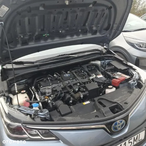 Toyota Corolla - 13