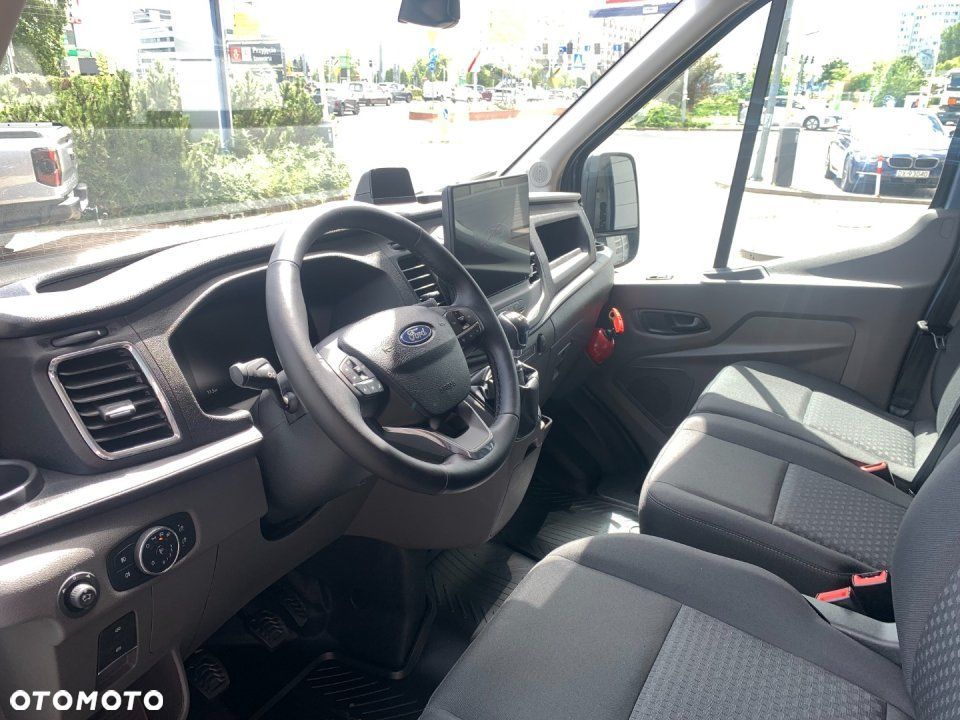 Ford Transit - 8