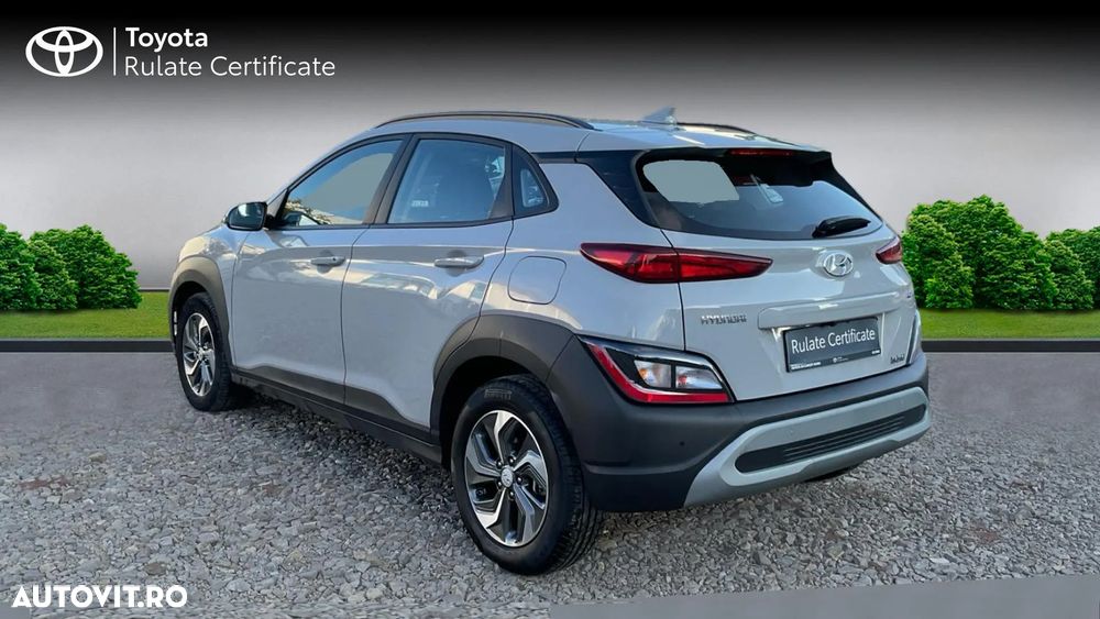 Hyundai KONA - 2
