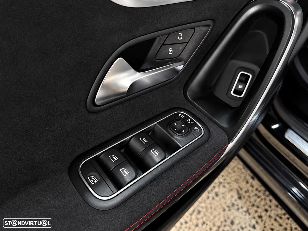 Mercedes-Benz A 250 e 8G-DCT AMG Line - 21