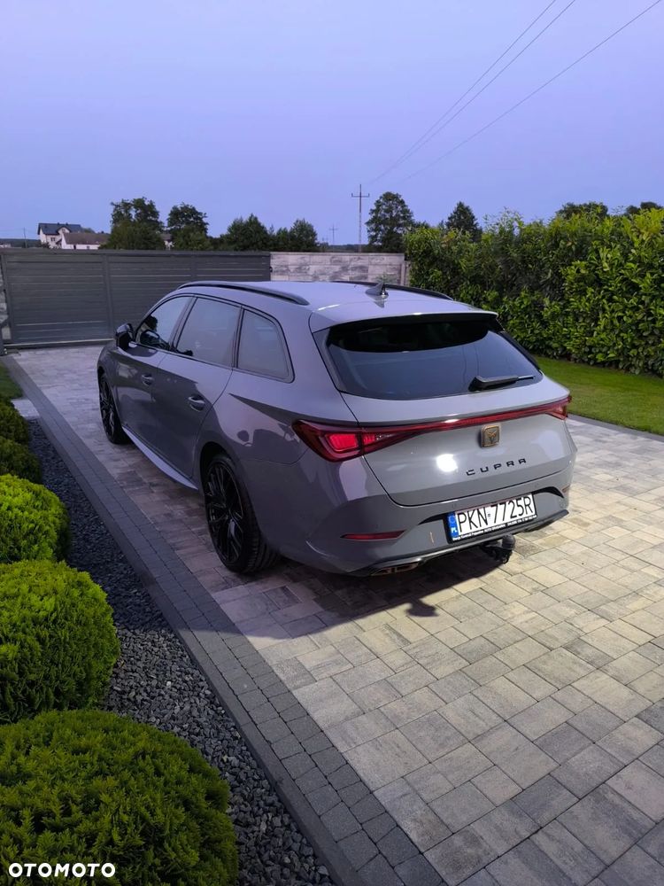 Cupra Leon Sportstourer - 2