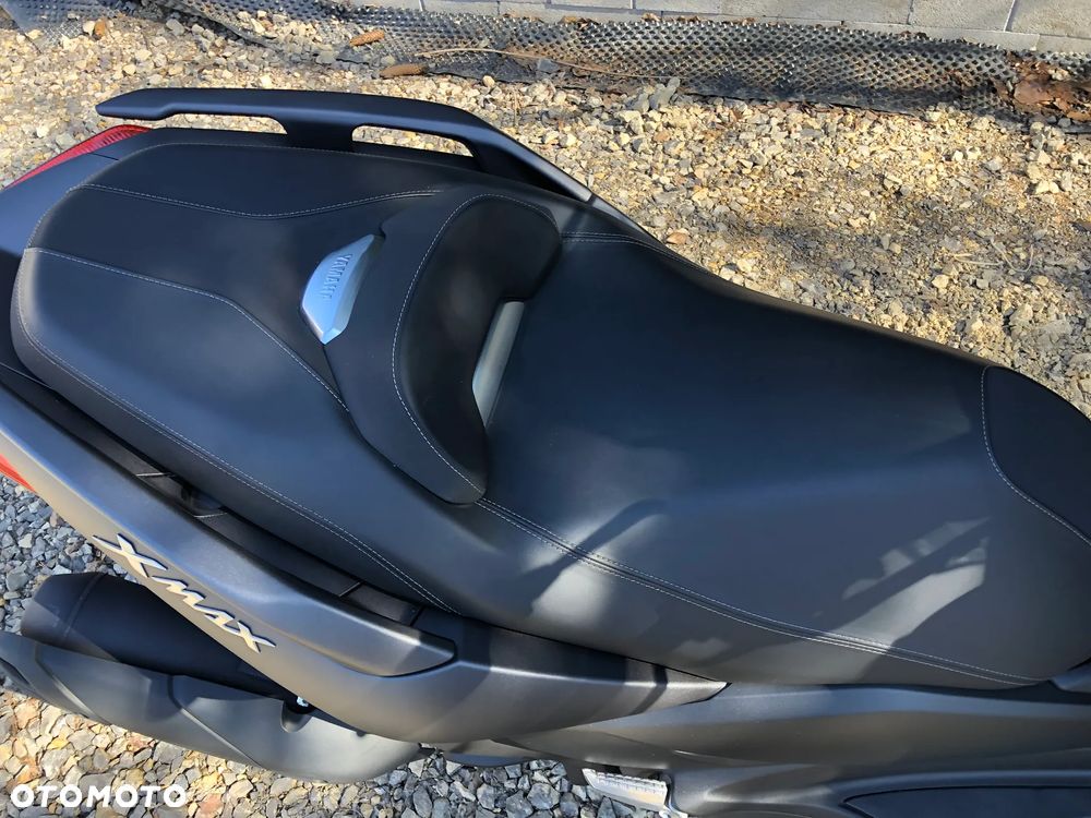 Yamaha X-max - 8