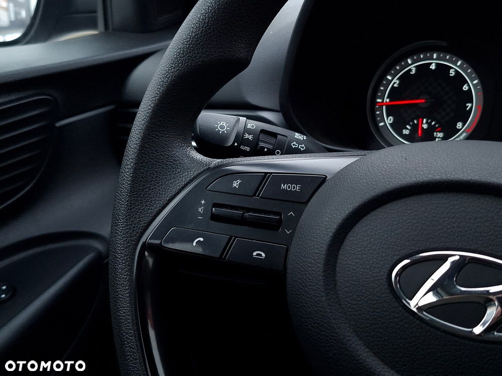Hyundai i20 - 18