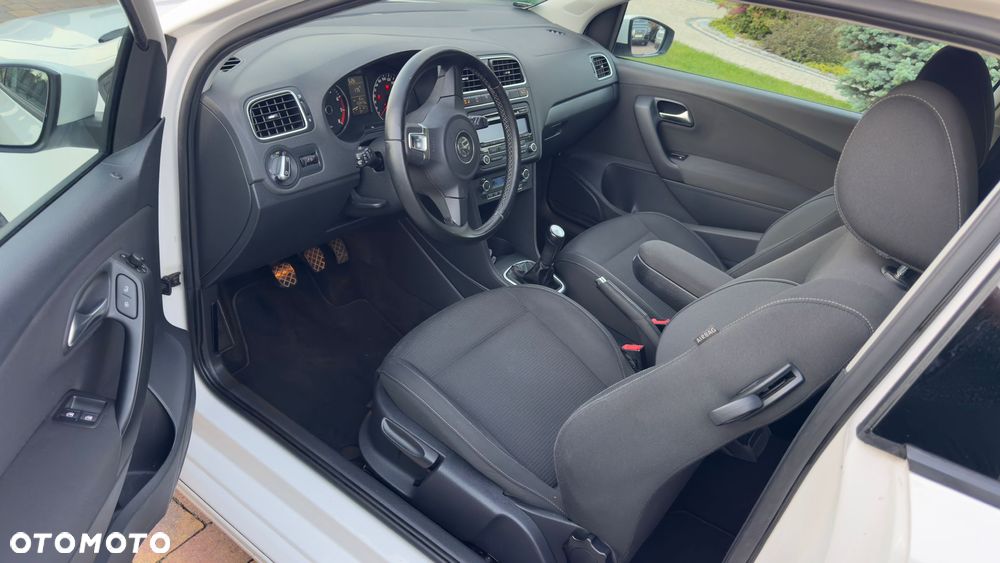 Volkswagen Polo - 6