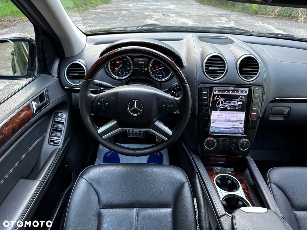 Mercedes-Benz GL 450 - 14