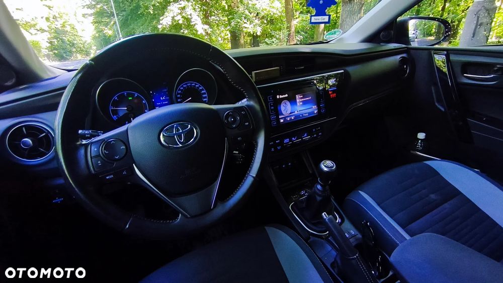 Toyota Auris 1.6 D-4D Comfort - 8