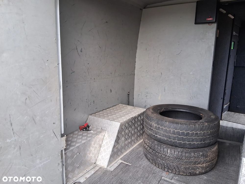 Volkswagen Crafter - 29