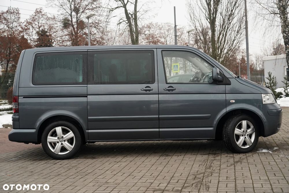 Volkswagen Multivan - 3