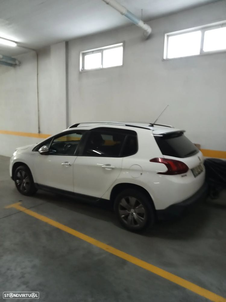 Peugeot 2008 - 7
