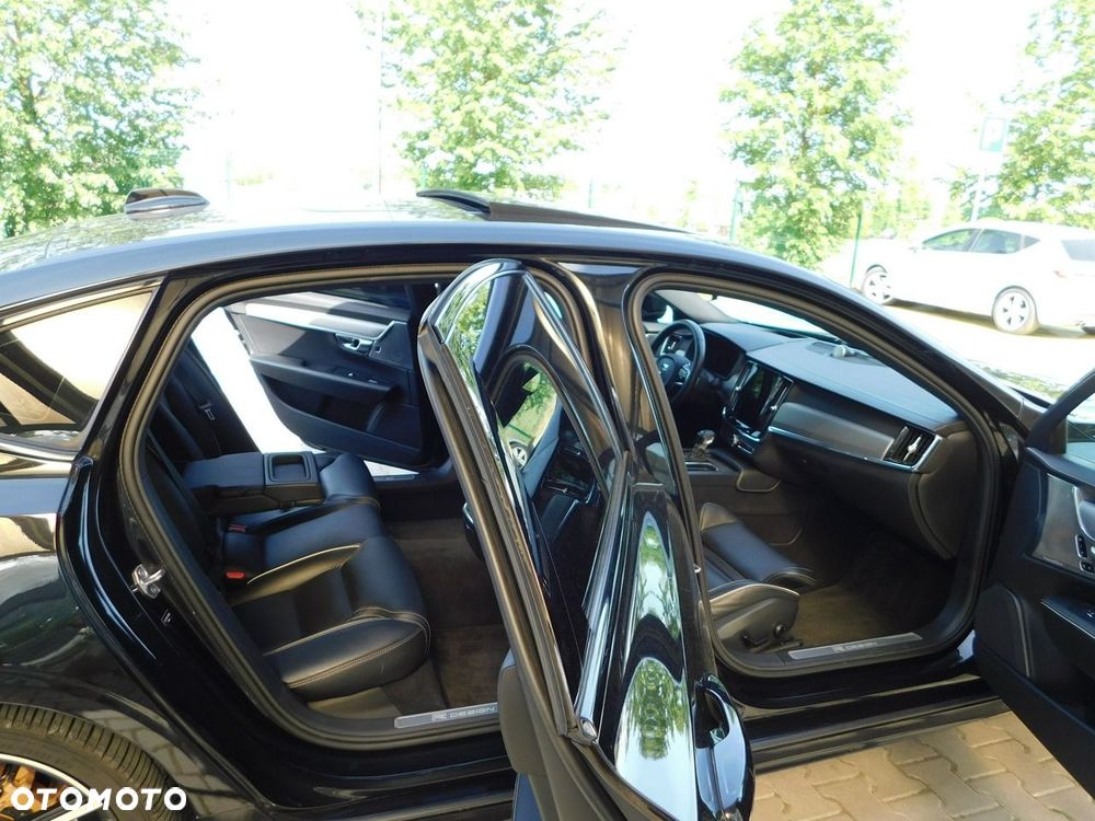 Volvo S90 - 11
