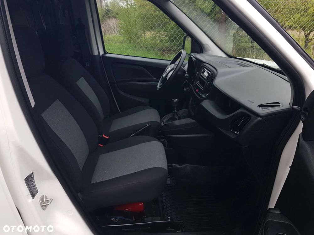 Fiat DOBLO MAXI L2H1 DŁUGI KLIMA BLASZAK VAN FURGON KRAJOWY 6-BIEGÓW MANUAL - 24
