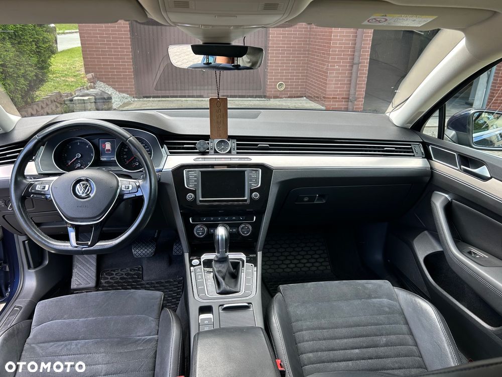 Volkswagen Passat 2.0 TDI BMT Highline DSG - 16