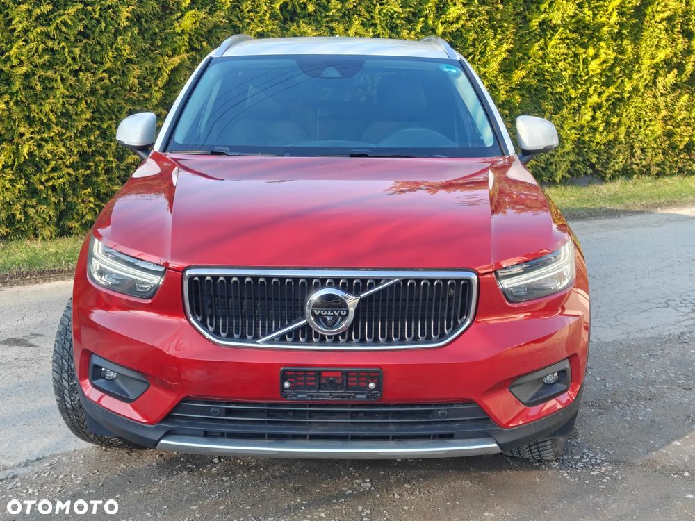 Volvo XC 40 T4 AWD Geartronic Momentum Pro - 3
