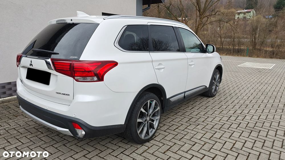 Mitsubishi Outlander 2.0 4WD CVT Diamant Edition+ - 7