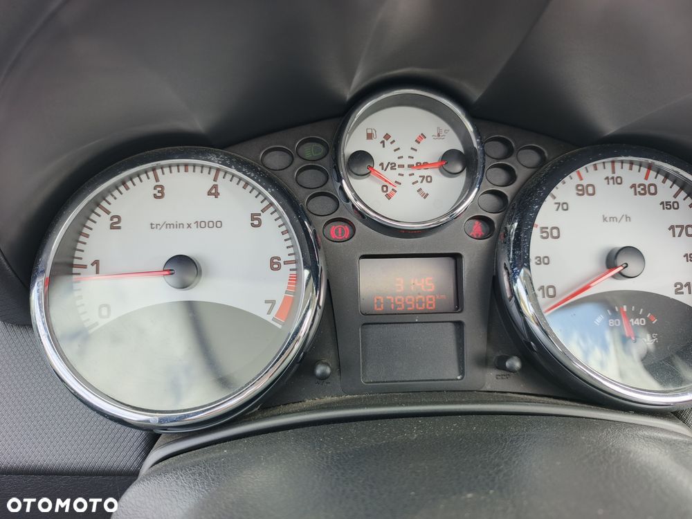 Peugeot 207 CC - 7