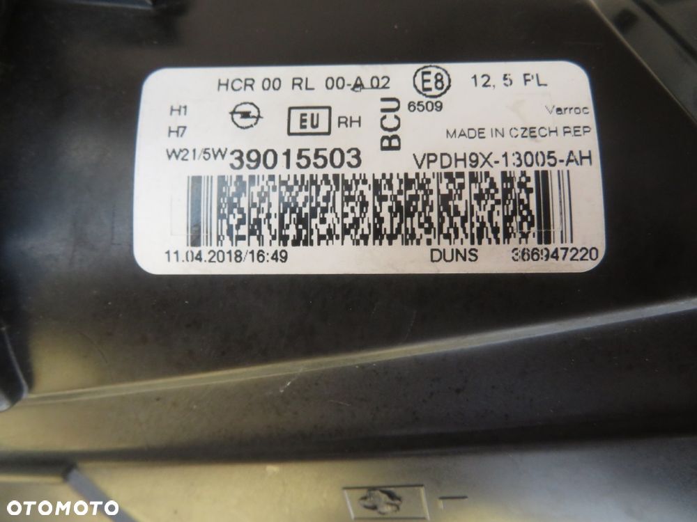 REFLEKTOR PRAWY OPEL ADAM 12-19R ZWYKŁA 39015503 DEMONTAŻ KRAKÓW - 8