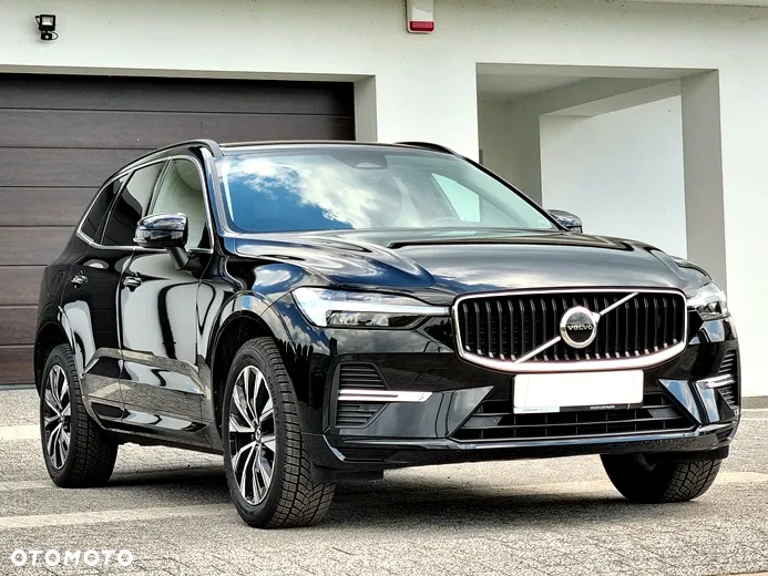 Volvo XC 60 B4 D Plus Dark - 8
