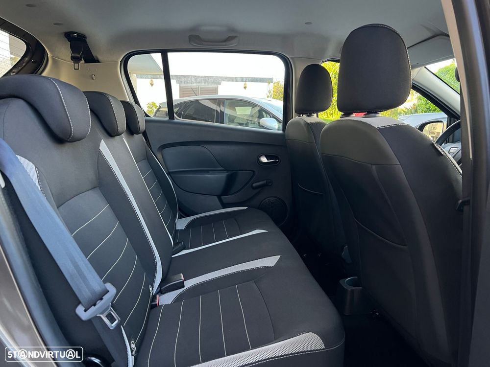 Dacia Sandero 0.9 TCe Stepway - 21