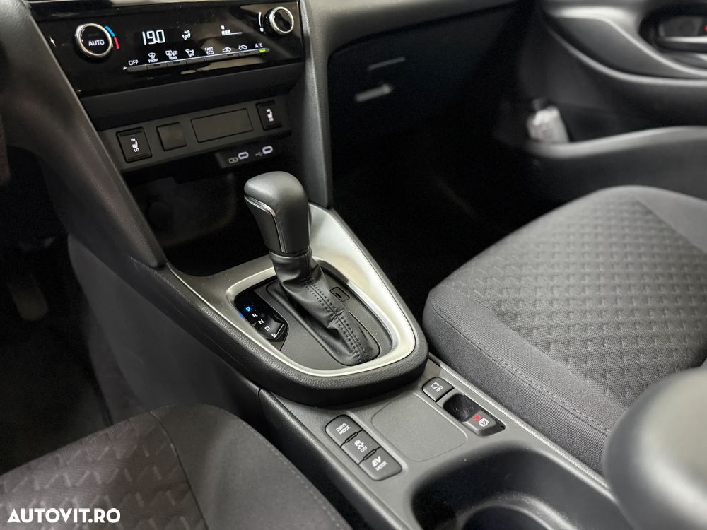 Toyota Yaris Cross - 14