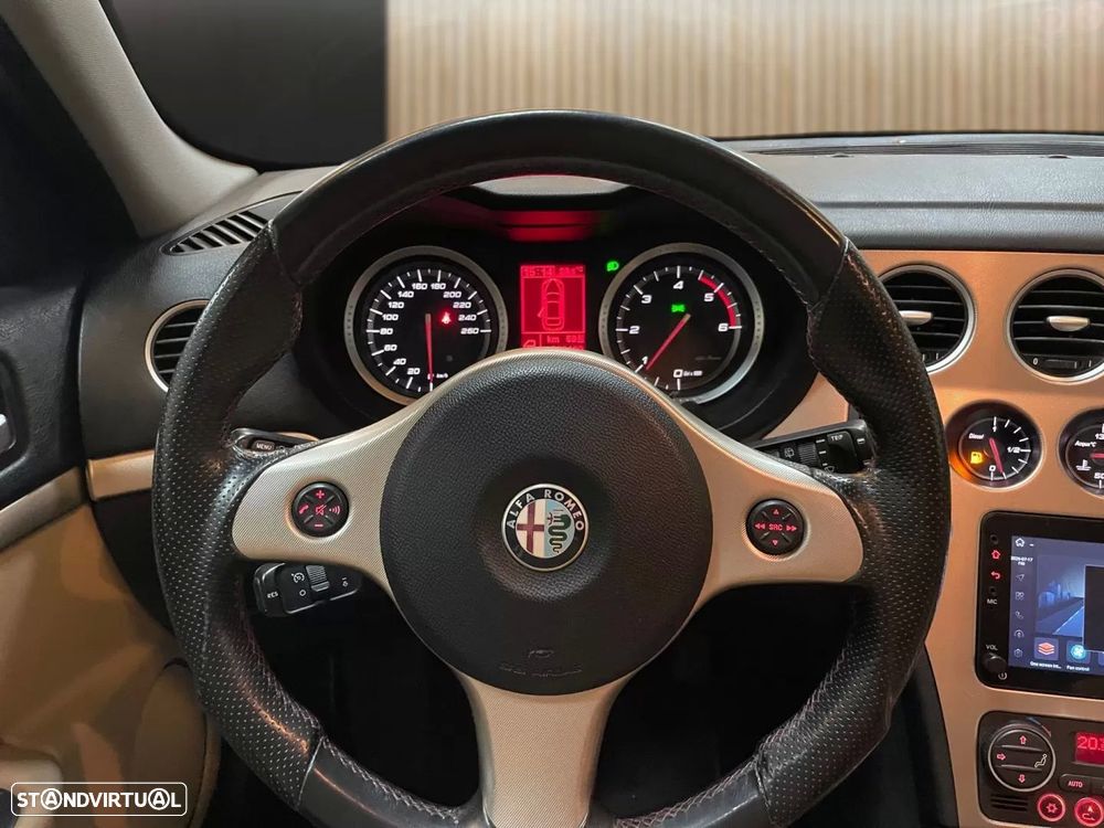 Alfa Romeo 159 Sportwagon 1.9 JTDm 8V Executiva - 10