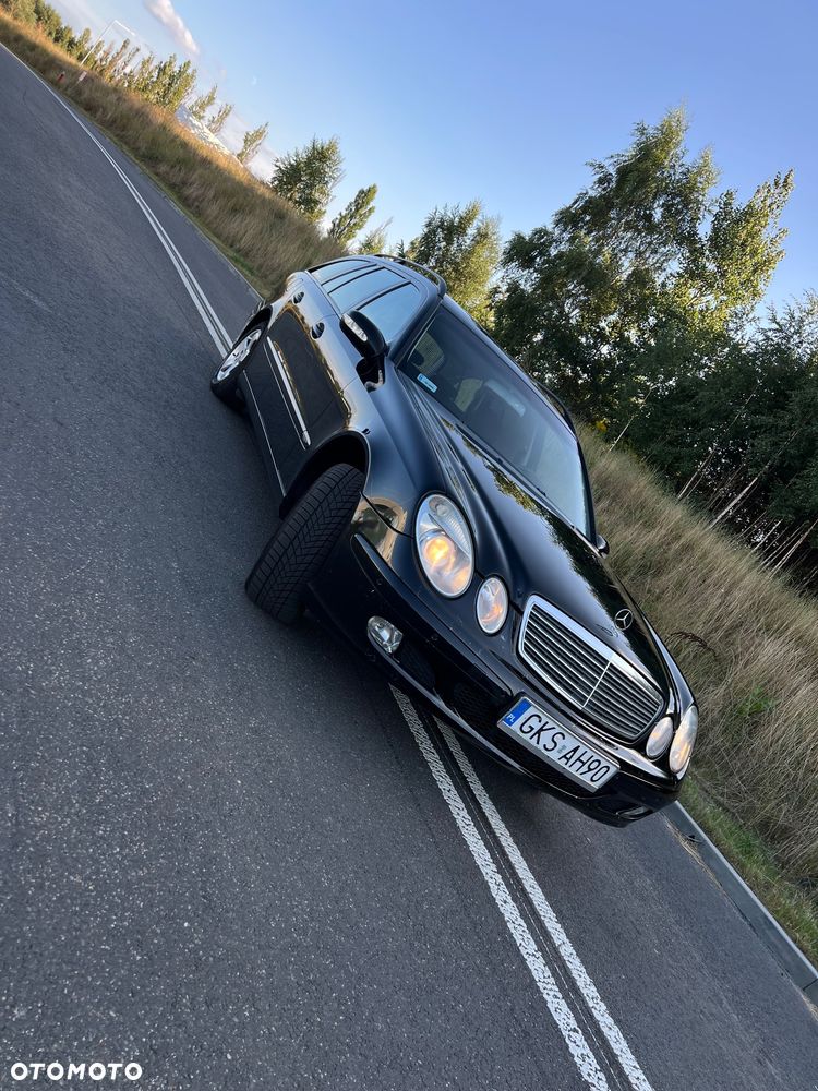 Mercedes-Benz Klasa E 270 CDI T Classic - 20