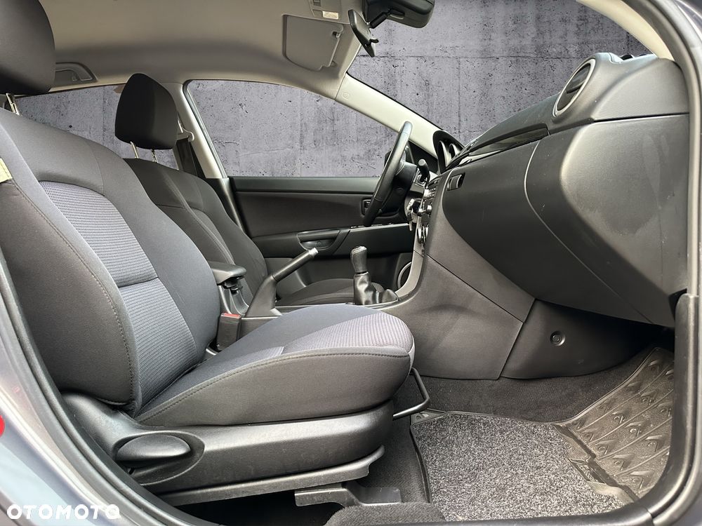Mazda 3 1.6 Sport Active - 10