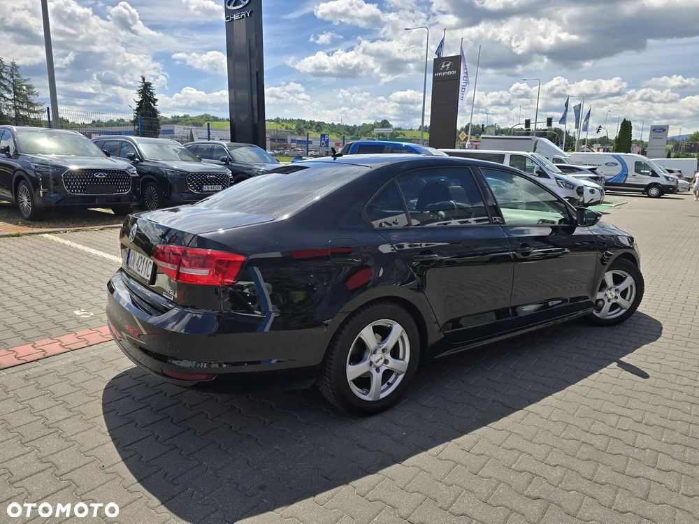 Volkswagen Jetta 1.4 TSI BMT Highline - 3