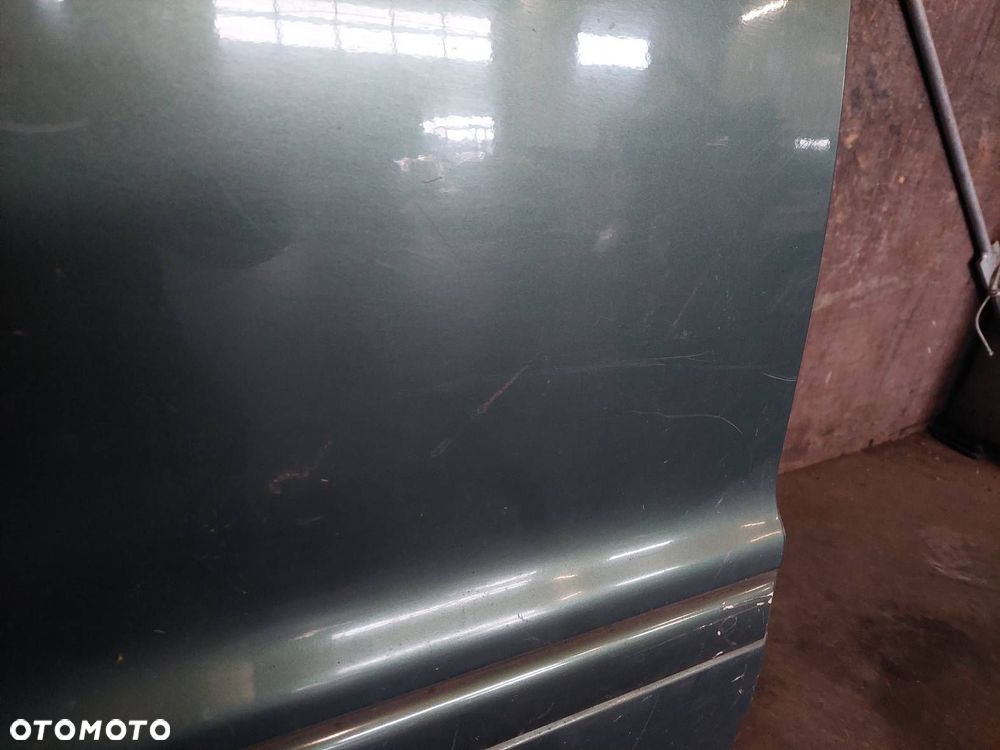 DRZWI KOMPLETNE PRAWY TYŁ MERCEDES-BENZ W163 ML - 2