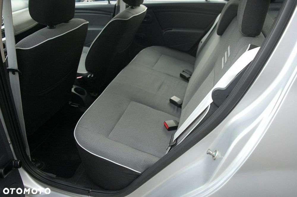 Dacia Sandero - 26