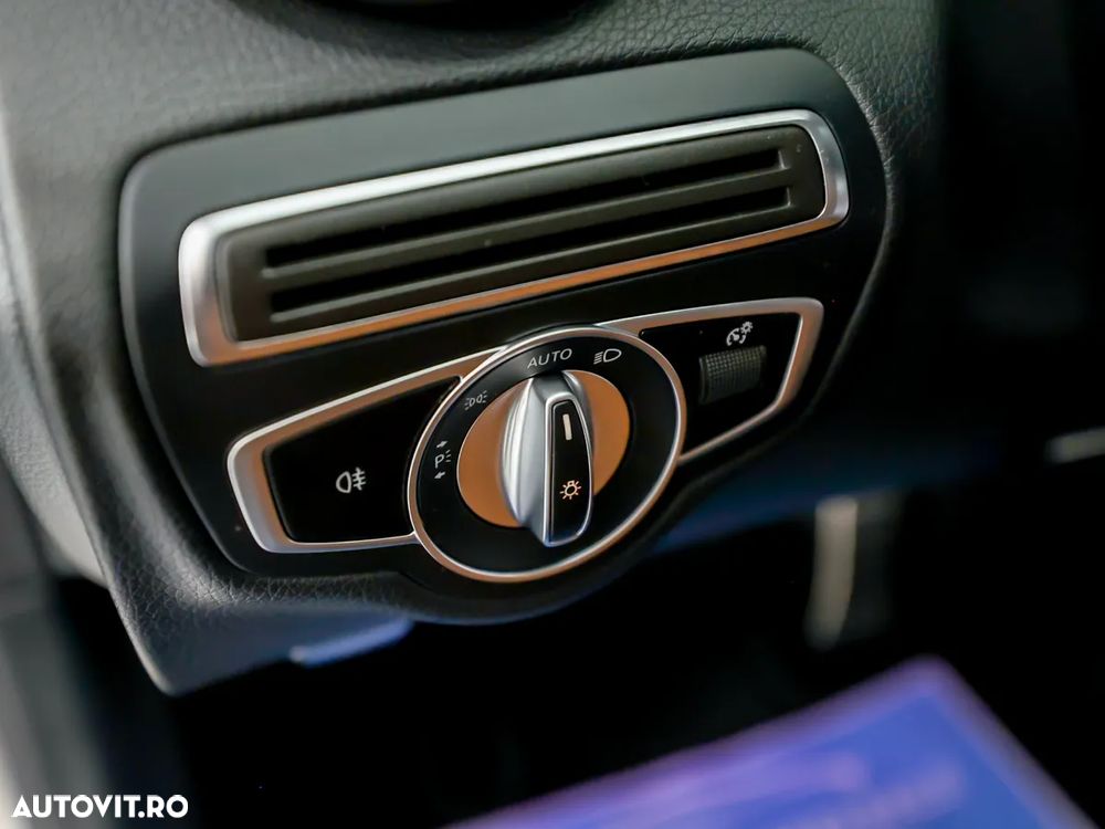 Mercedes-Benz C 200 d T 9G-TRONIC AMG Line - 26