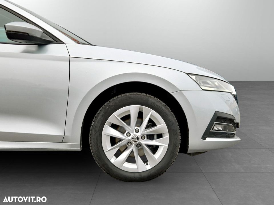 Skoda Octavia 1.5 TSI DSG MHEV Style - 11