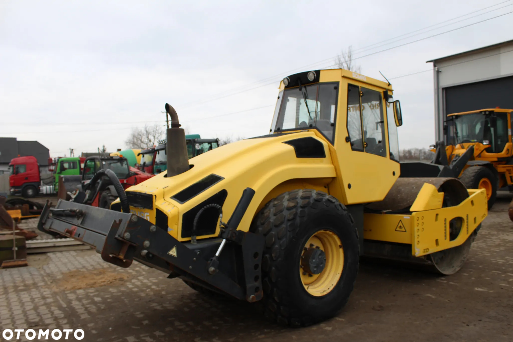 Bomag BW 213 DH - 4 - 5