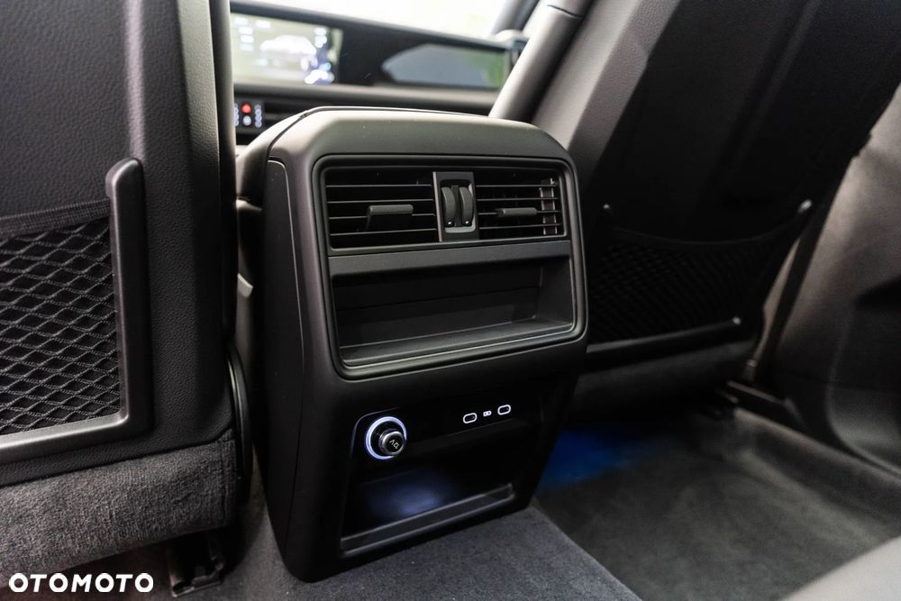 Porsche Cayenne Black Edition - 32