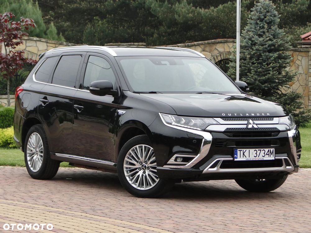 Mitsubishi Outlander Instyle + - 3