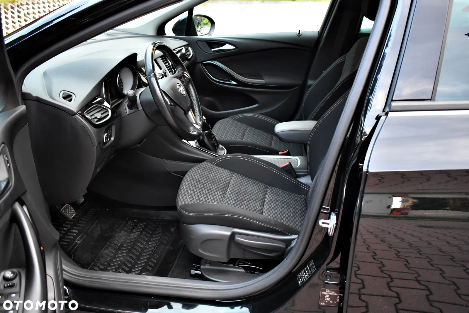 Opel Astra V 1.4 T Enjoy - 14