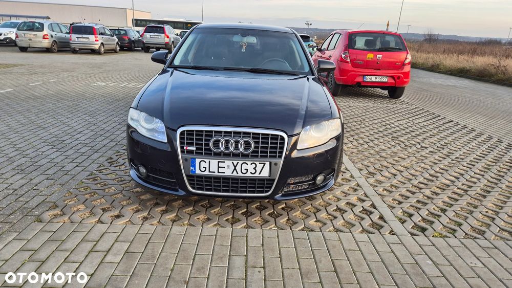 Audi A4 Limousine 2.0T FSI Quattro Tiptr - 14